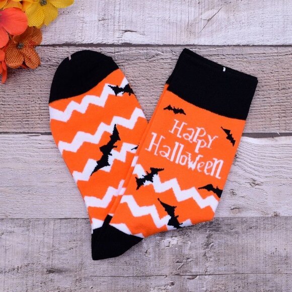 Happy Haunts Halloween Socks White Chevron Black Bats Orange Gift Packaged - Picture 9 of 9